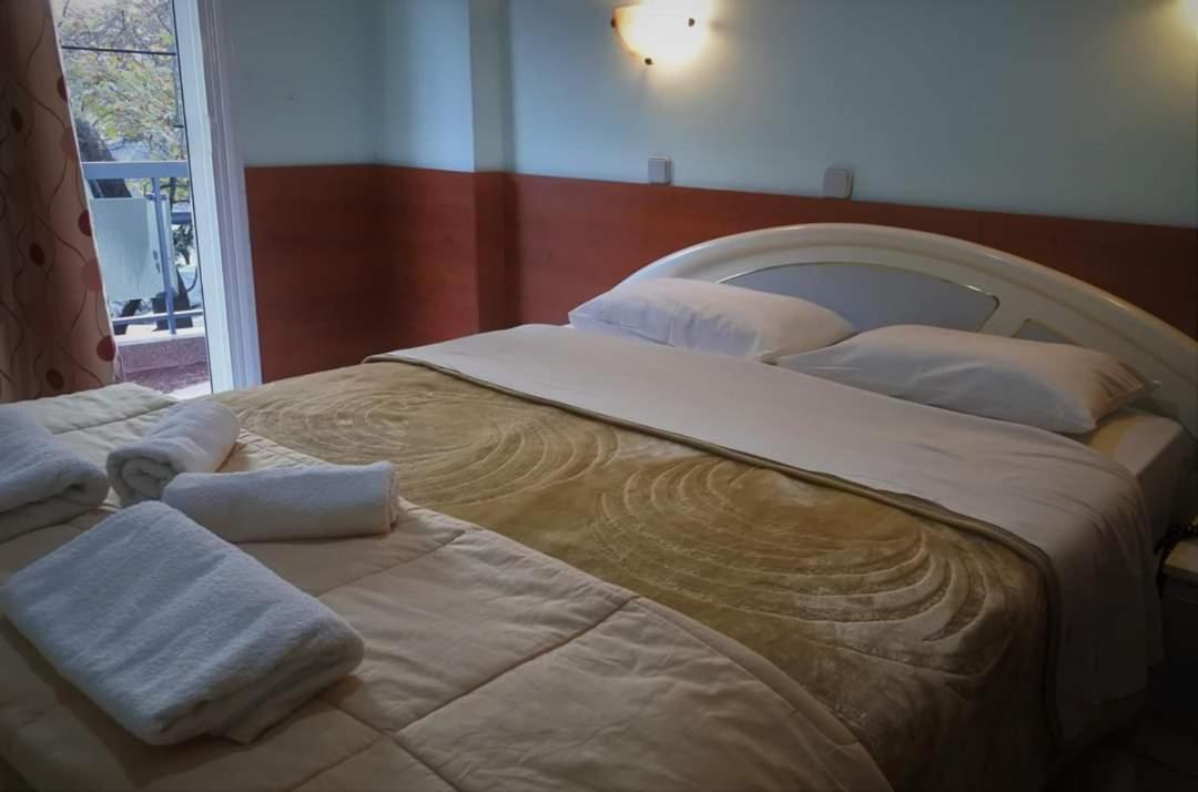 Hotel Elena Edessa Eksteriør billede